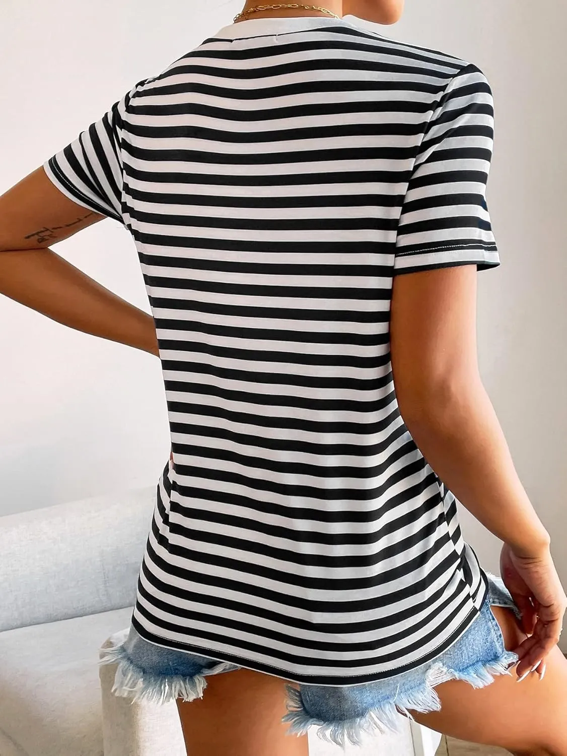Floerns Women's Casual Striped Crew Neck Short Sleeve T Shirts Tee Tops
