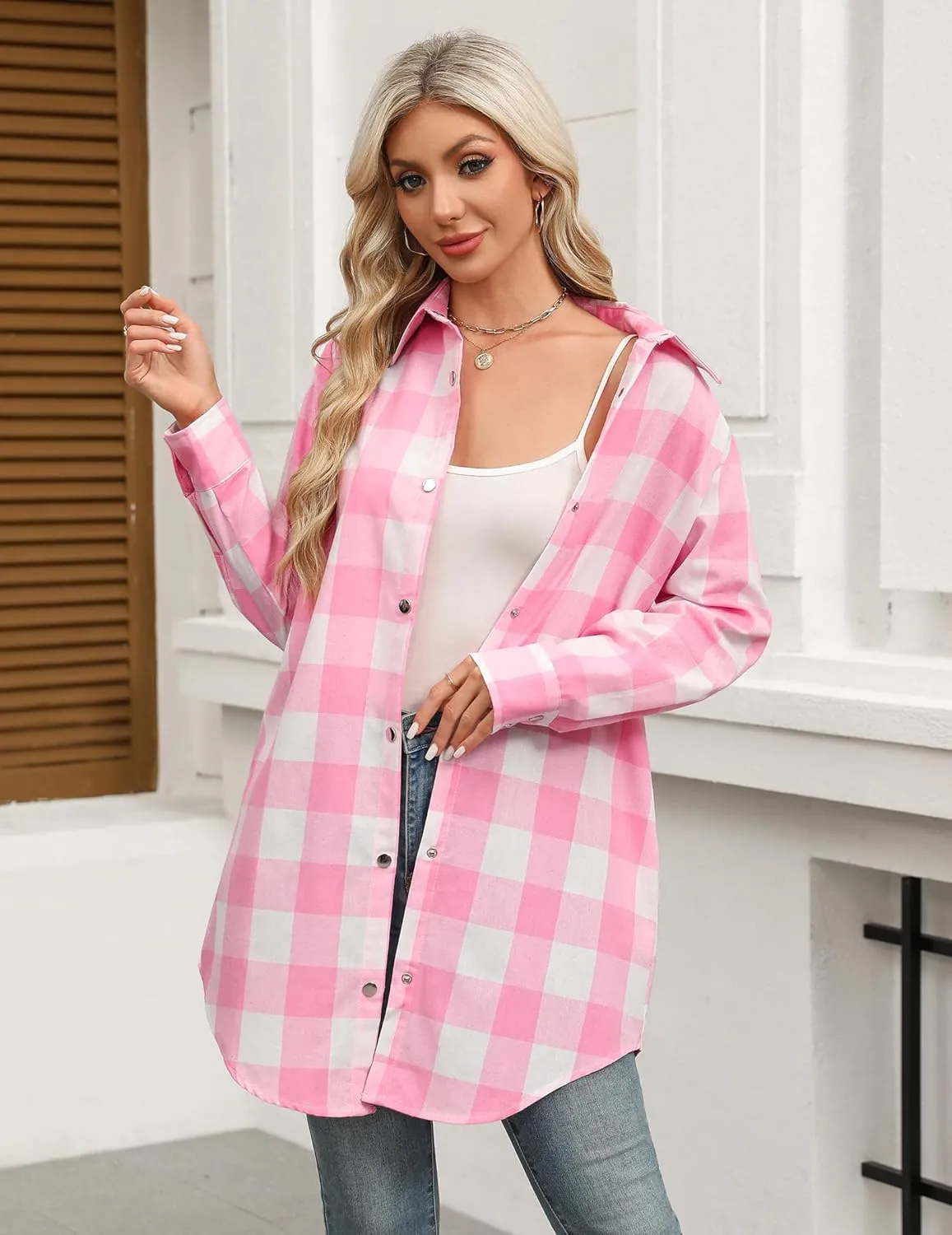 Zeagoo Flannel for Women 2025 Fall Fashion Long Sleeve Plaid Button Down Shirts Shacket Blouse Top with Pockets
