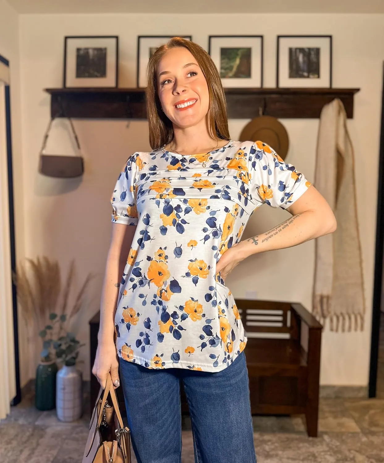 Zeagoo Womens Short Sleeve Tops Floral Boho Shirts Pleated Crewneck Summer Outfit Puff Sleeve Blouses Casual Tunic